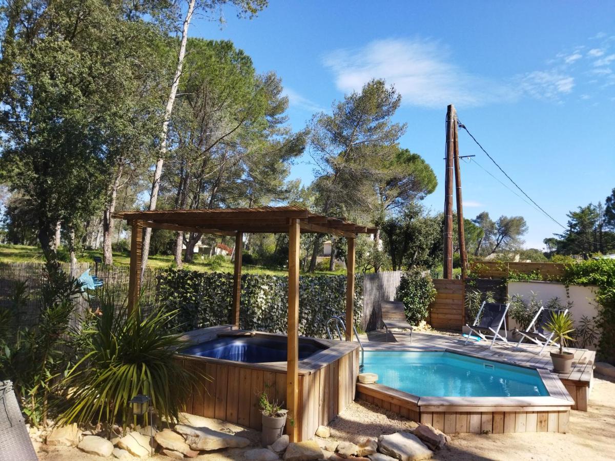Maison 5 Personnes En Garrigue - Piscine-Spa Prive Langlade Zewnętrze zdjęcie